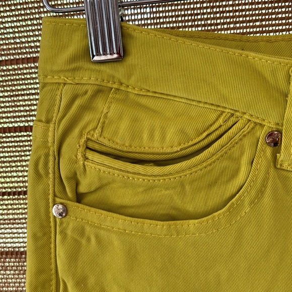 NWT Chaconia Dolls Jeans. Sm. Very diff Mustard Yellow. Straight leg. Waist 15”. - Picture 2 of 13